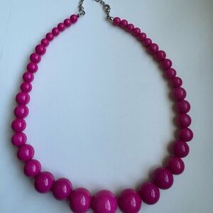 Very cute hot pink necklace